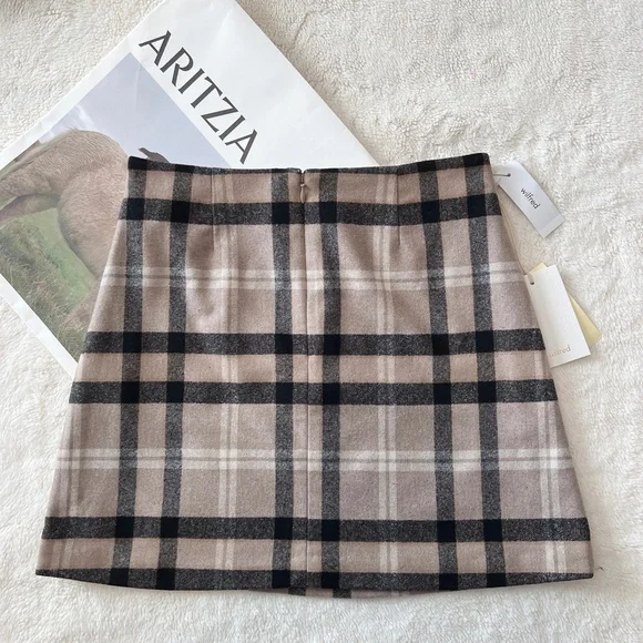 ARITZIA Wilfred Classic Wool A-line Mini Skirt - Picture 7 of 8
